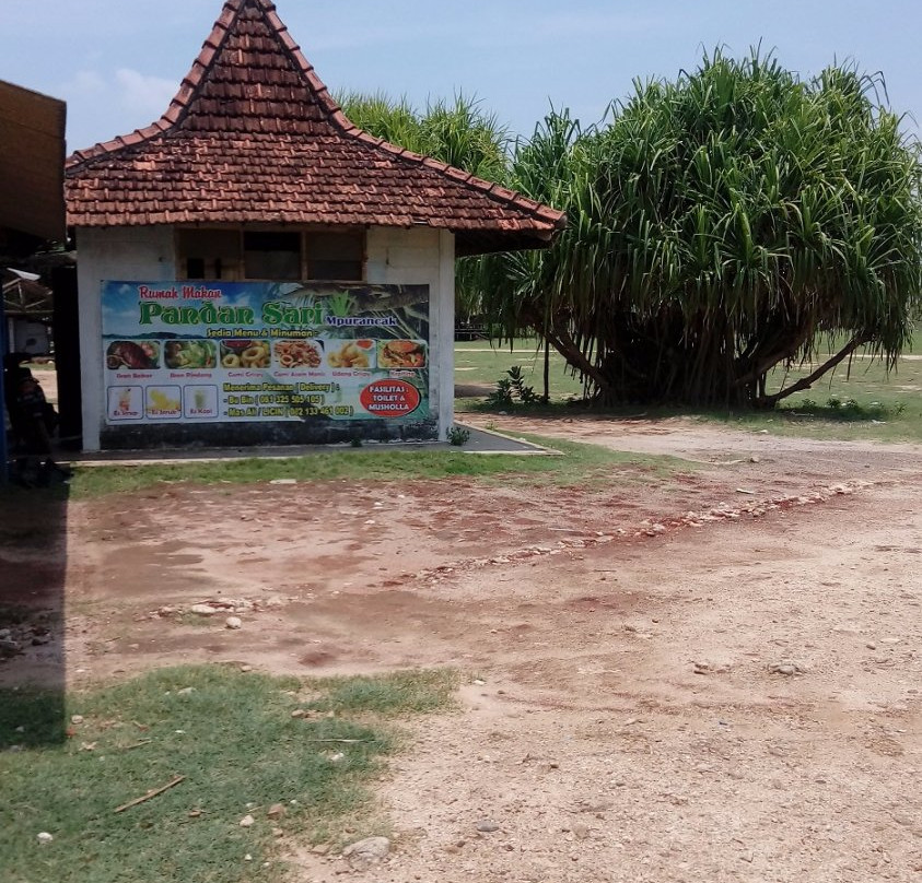 Pantai Mpu Rancak, Karanggondang,jepara-哲帕拉必去景点