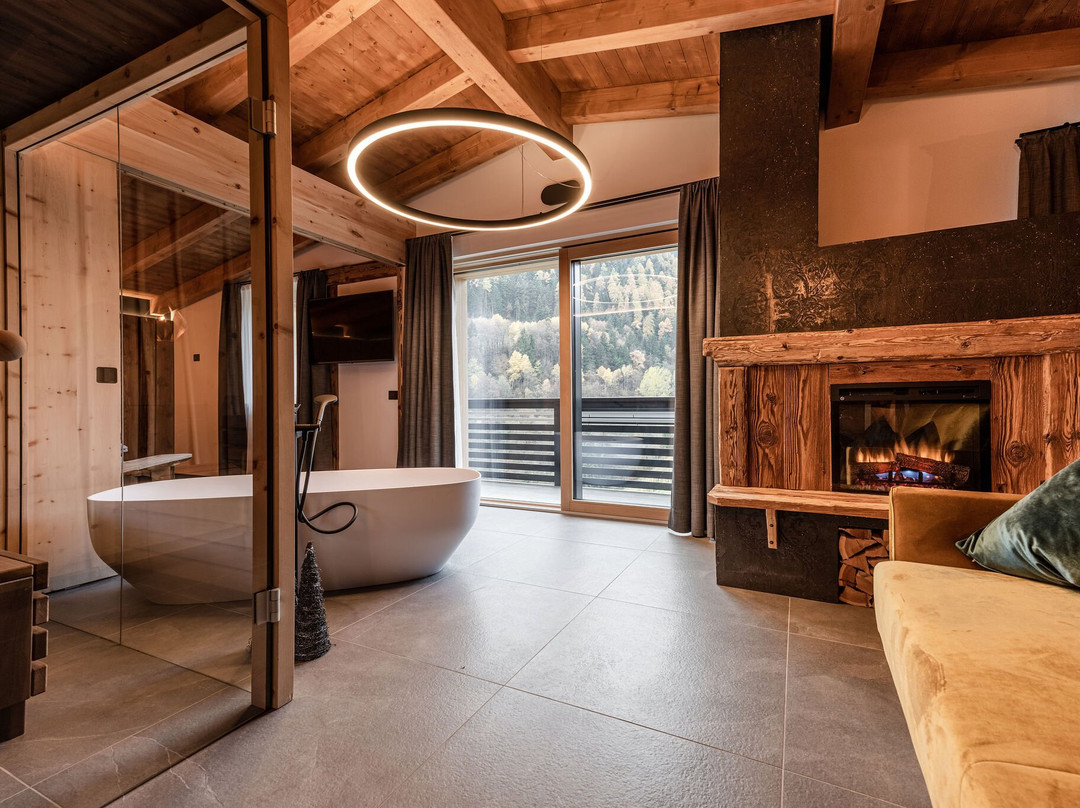 Nidaris - Luxury Private Spa Suites