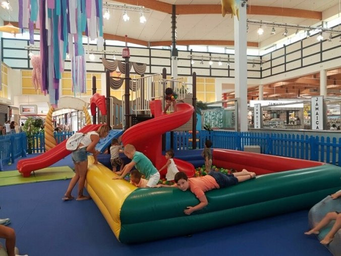 Centro Comercial Ribera del Xuquer景点图片