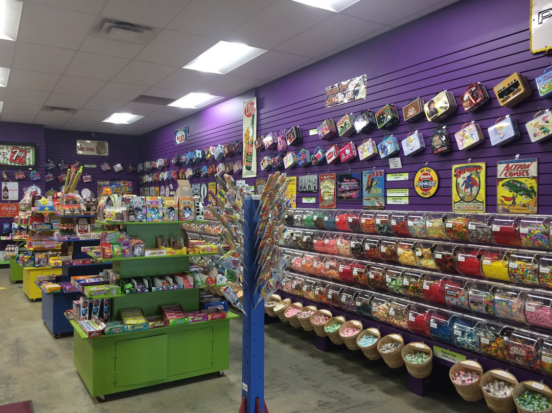 Sticky's Candy and Toys-Fort St. John必去景点