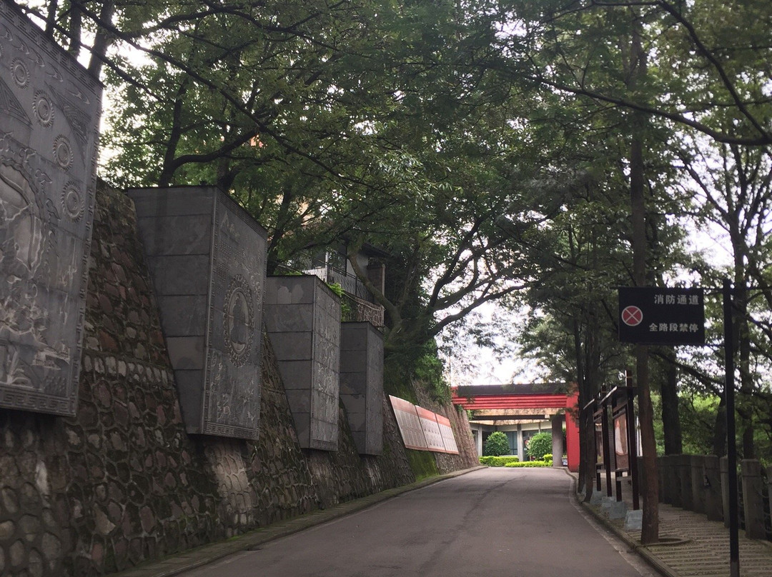 彝族奴隶博物馆-西昌市必去景点