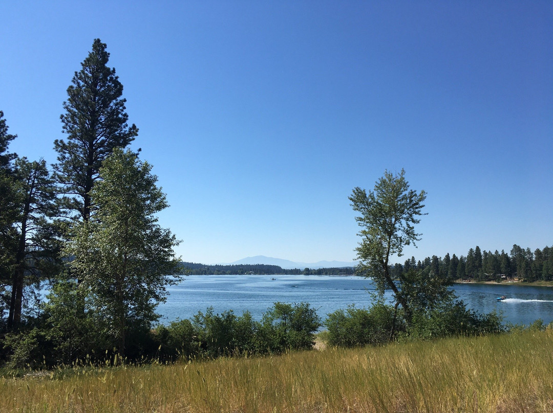 Wasa Lake Provincial Park景点图片
