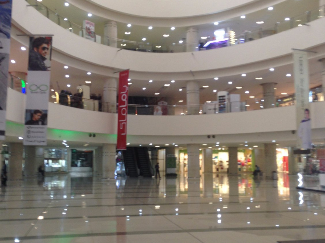 Mega Mall景点图片