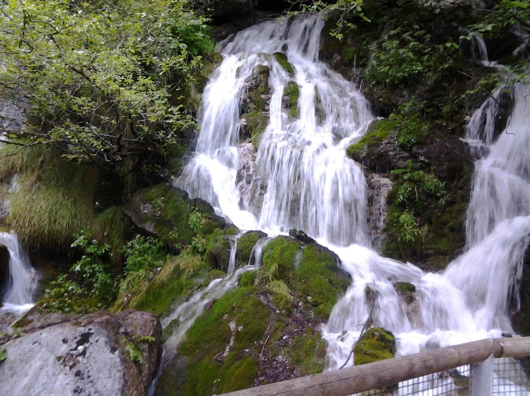 Cascate del Rio Bianco景点图片