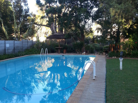 Robertson Manor主图