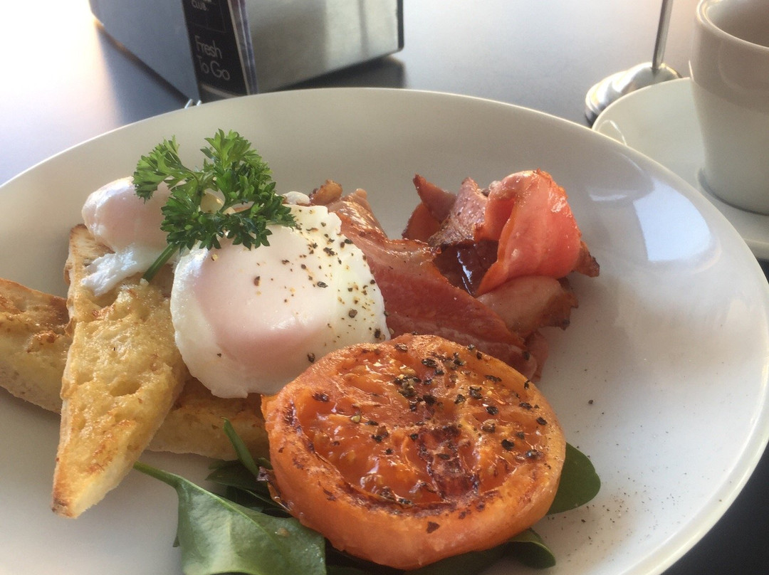 Birtinya餐馆和美食-The Coffee Club