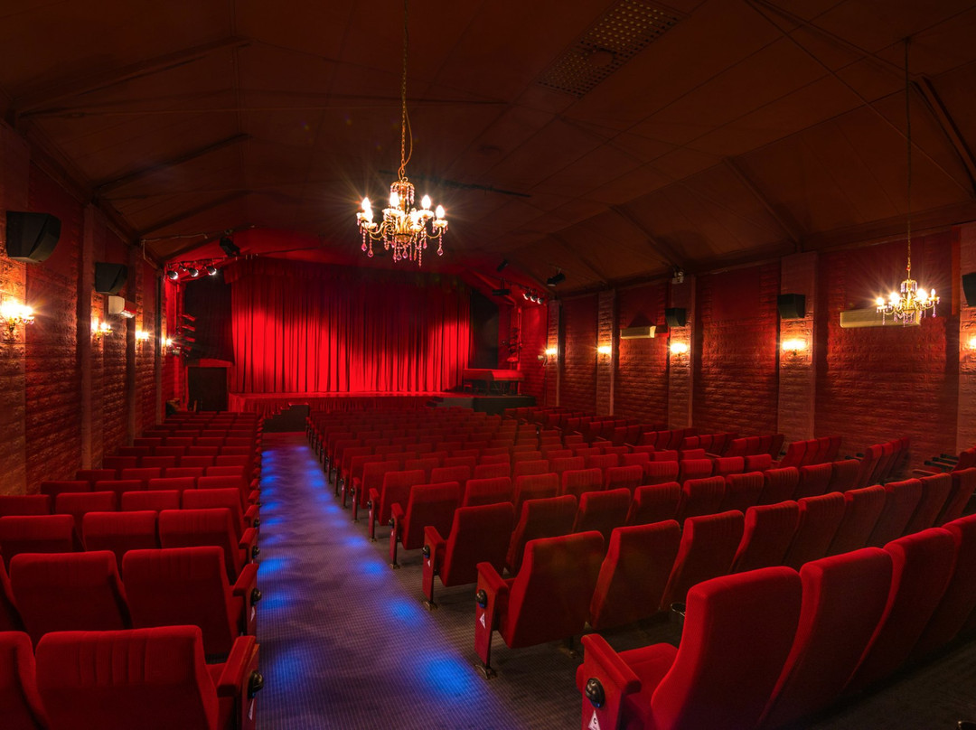 Avoca Beach Picture Theatre景点图片