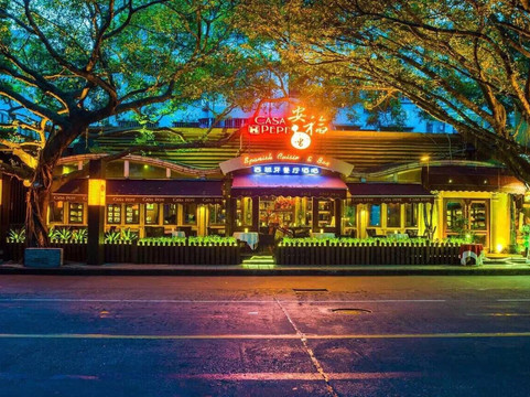 珠海水湾酒吧街-珠海市必去景点