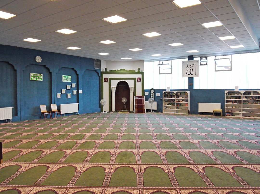 Masjid Al-Ummah and Pakistan Center景点图片