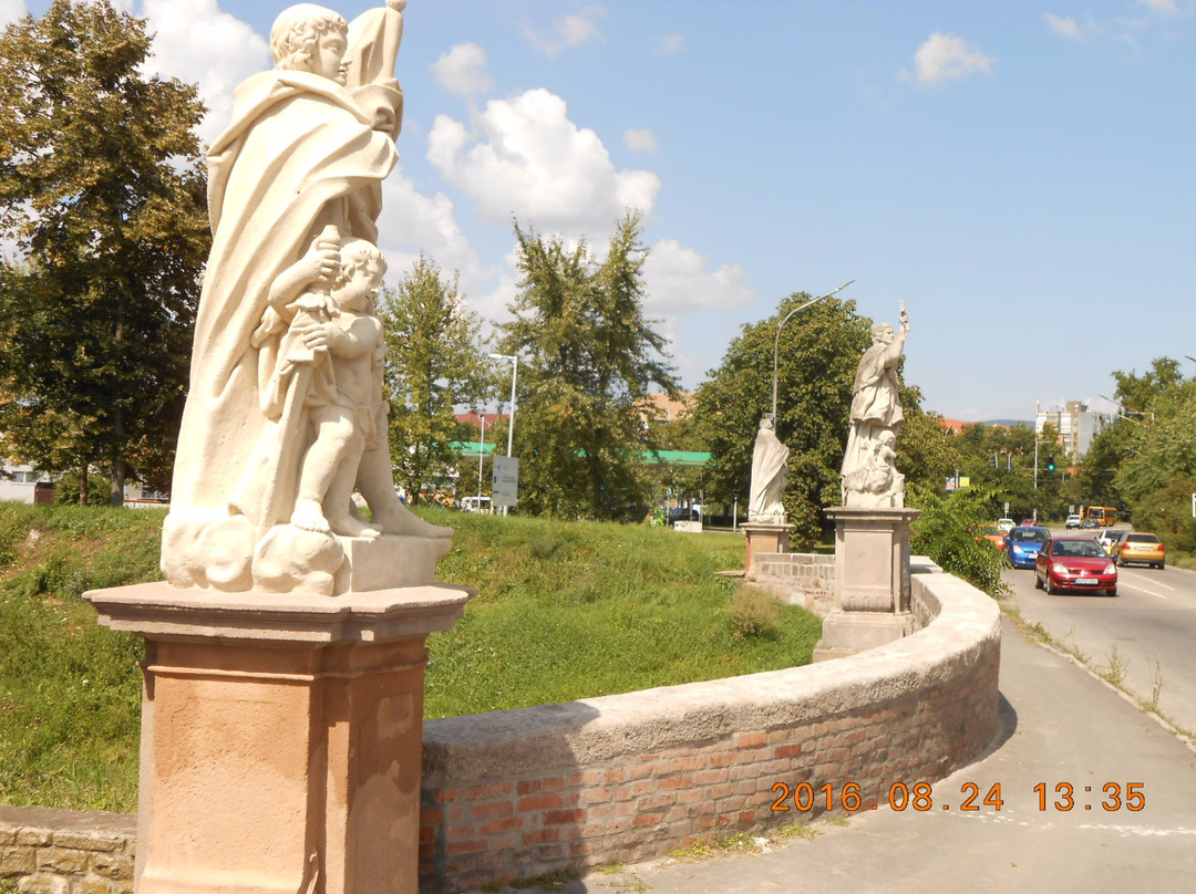 The Bridge Over Gombas-Patak景点图片