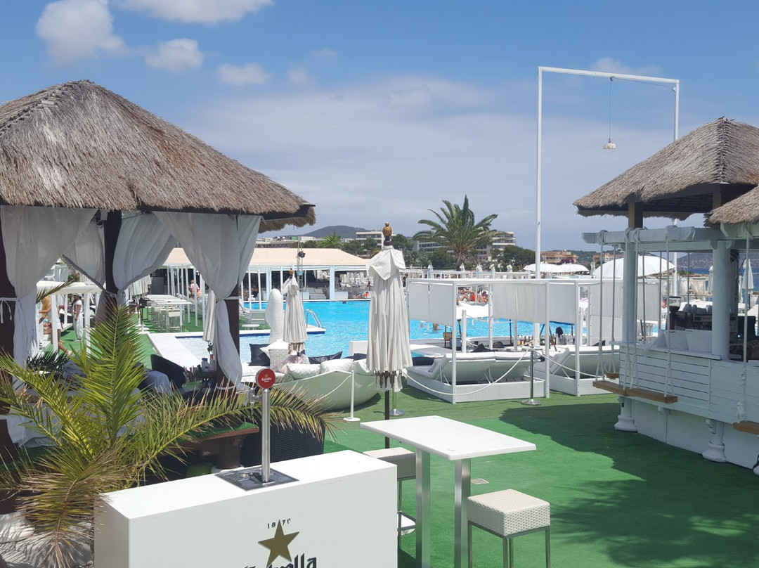 Hostal La Perla