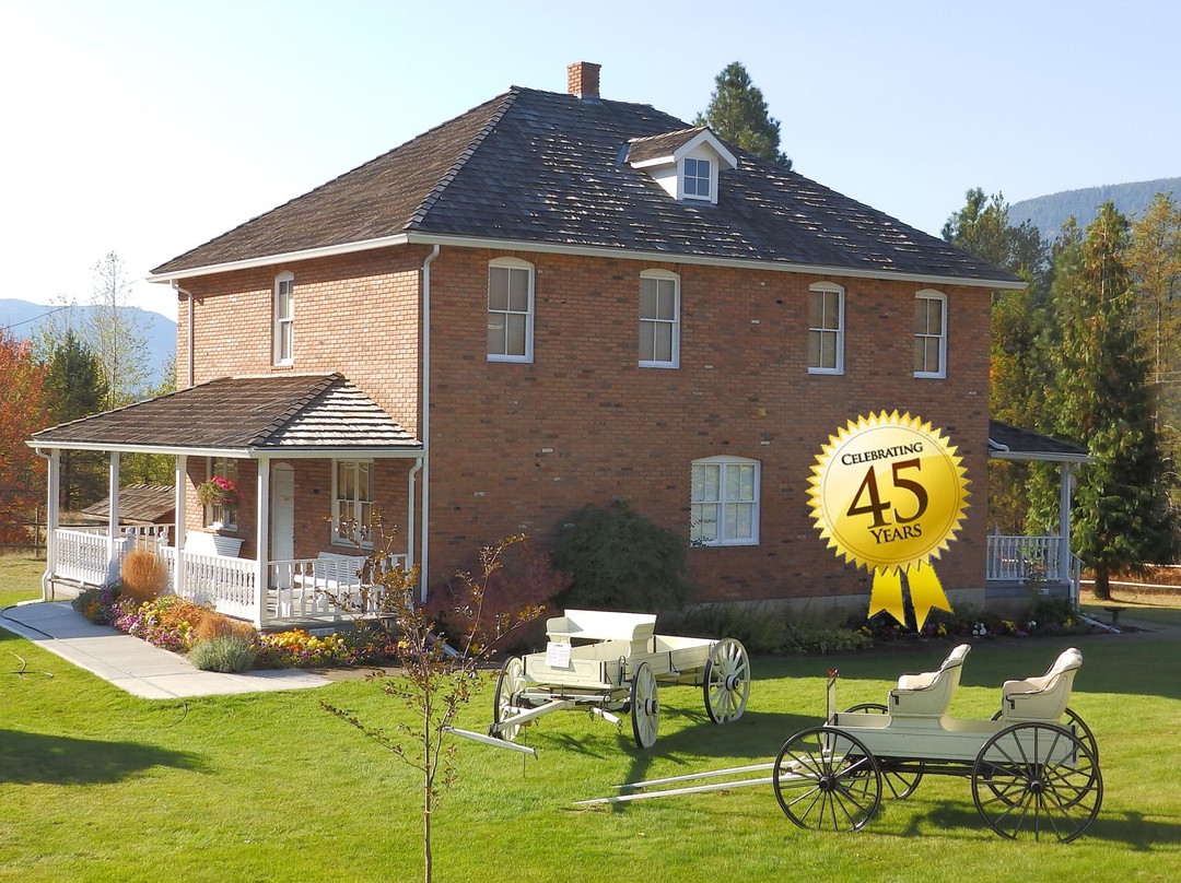 Doukhobor Discovery Centre景点图片