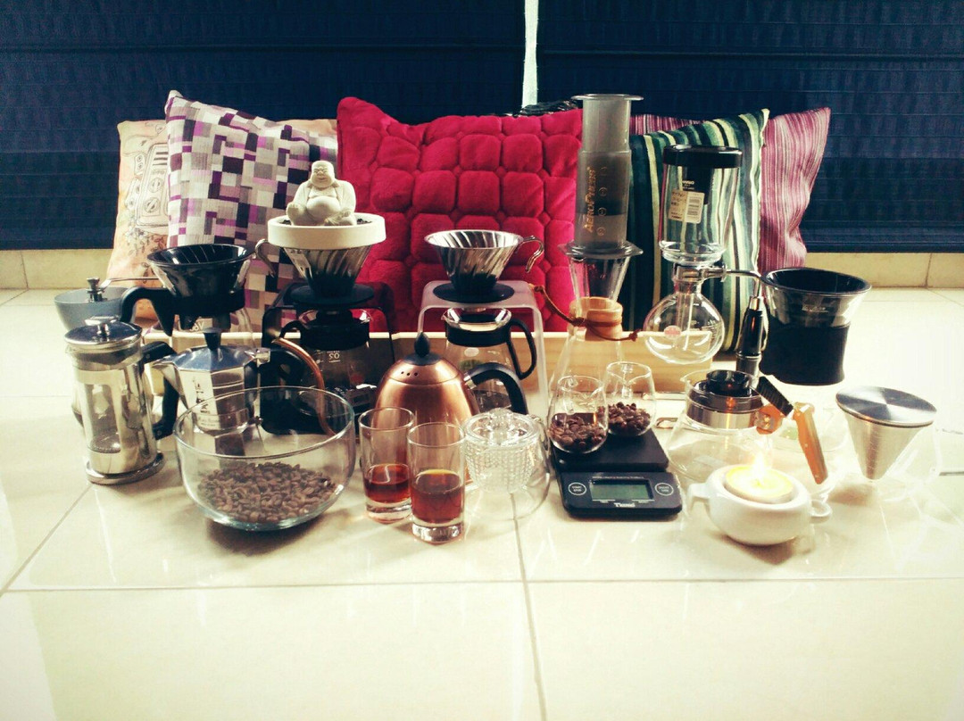 Binjai餐馆和美食-Veteran Coffee