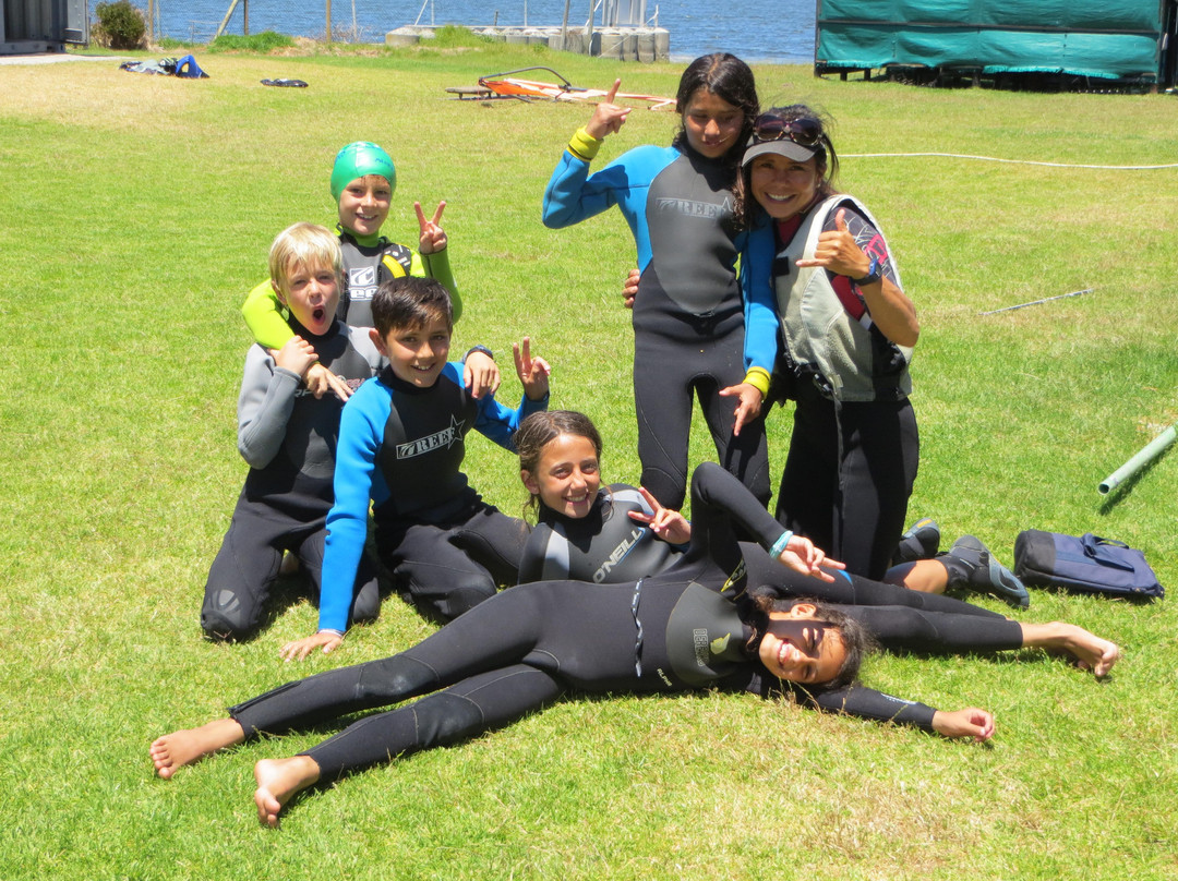 Learn 2 Windsurf - Windsurfing in Cape Town-Table View必去景点