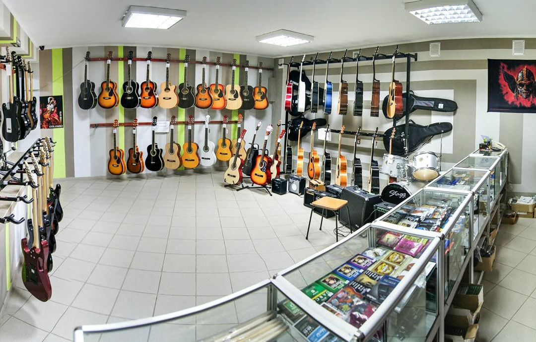 Nirvana Rock Shop-基希讷乌必去景点