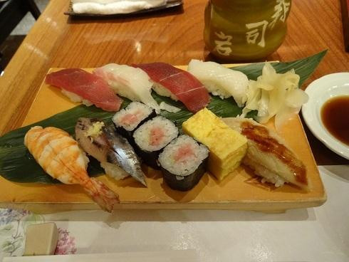 築地 寿司岩 京王ショッピングセンター聖蹟桜ヶ丘店