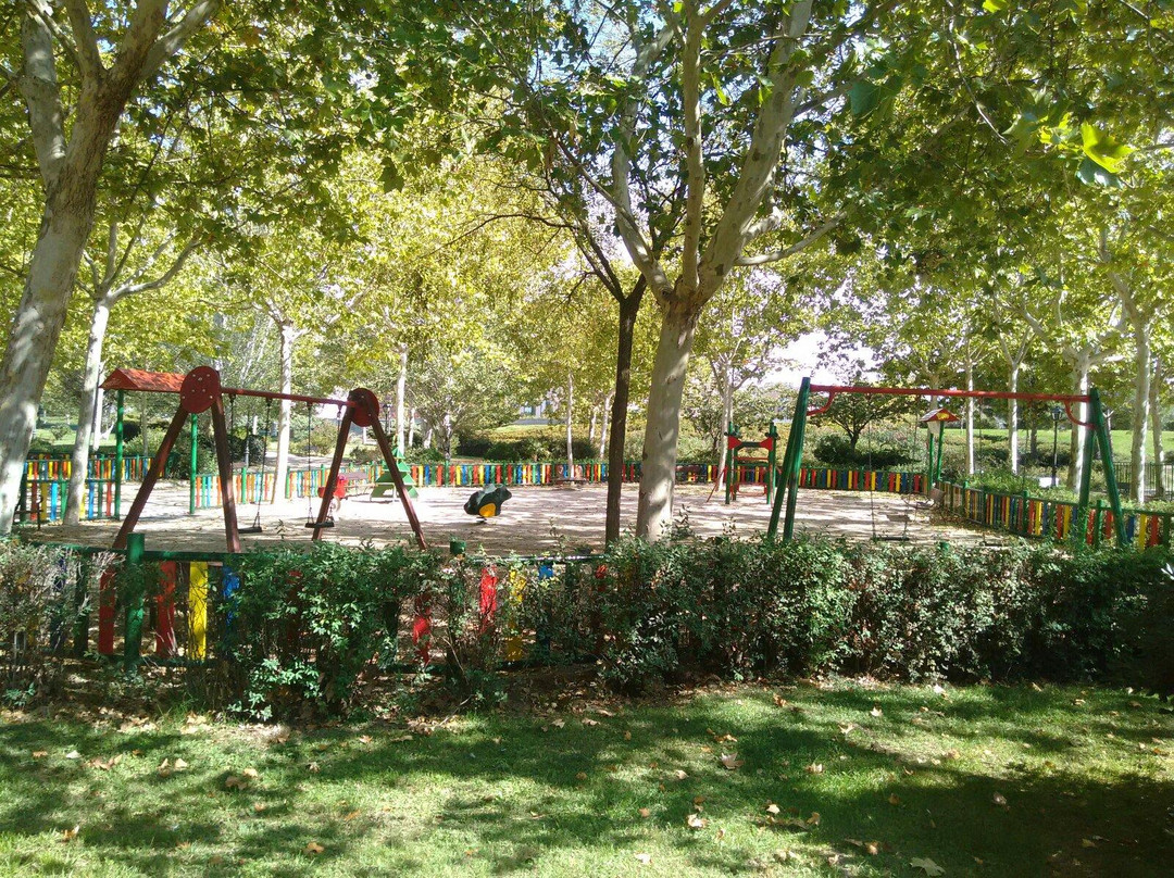 Parque De Los Castillos-艾科坎必去景点