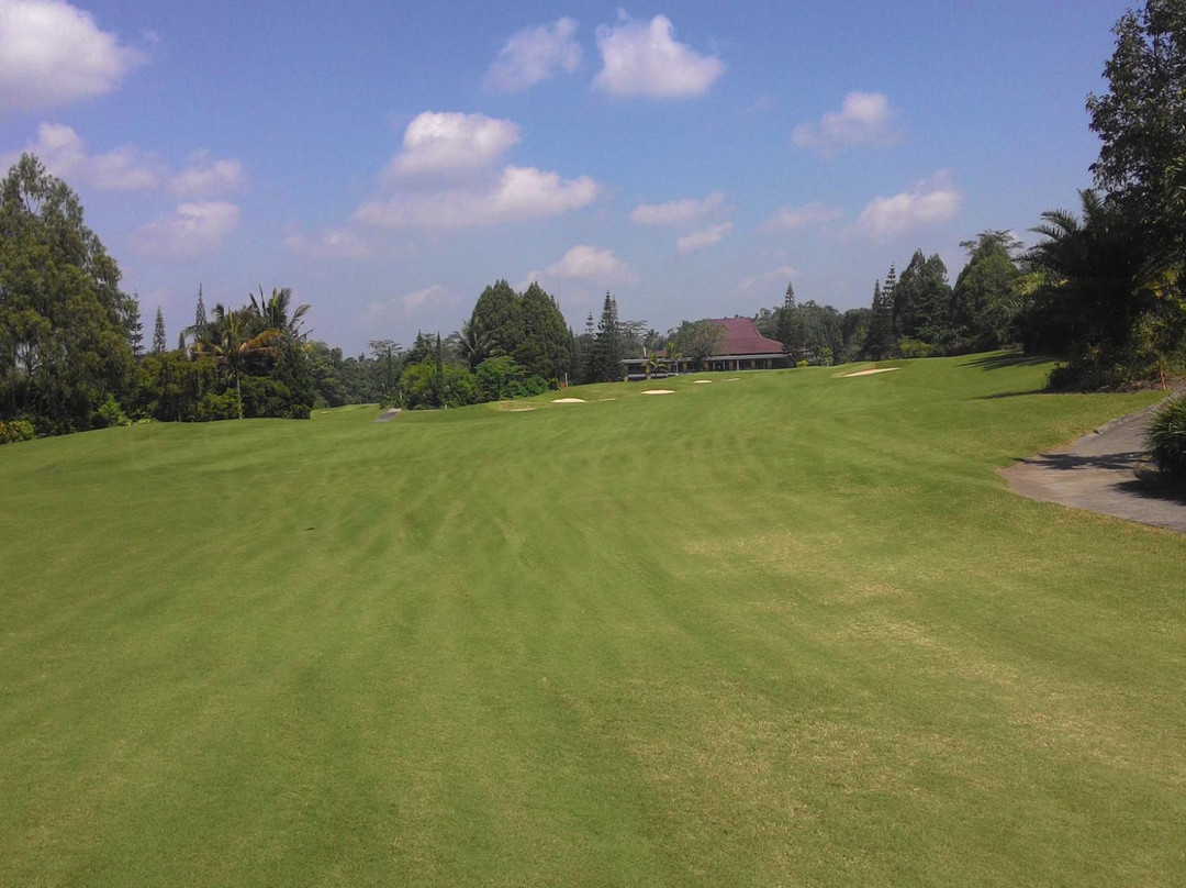 Merapi Golf Yogyakarta景点图片