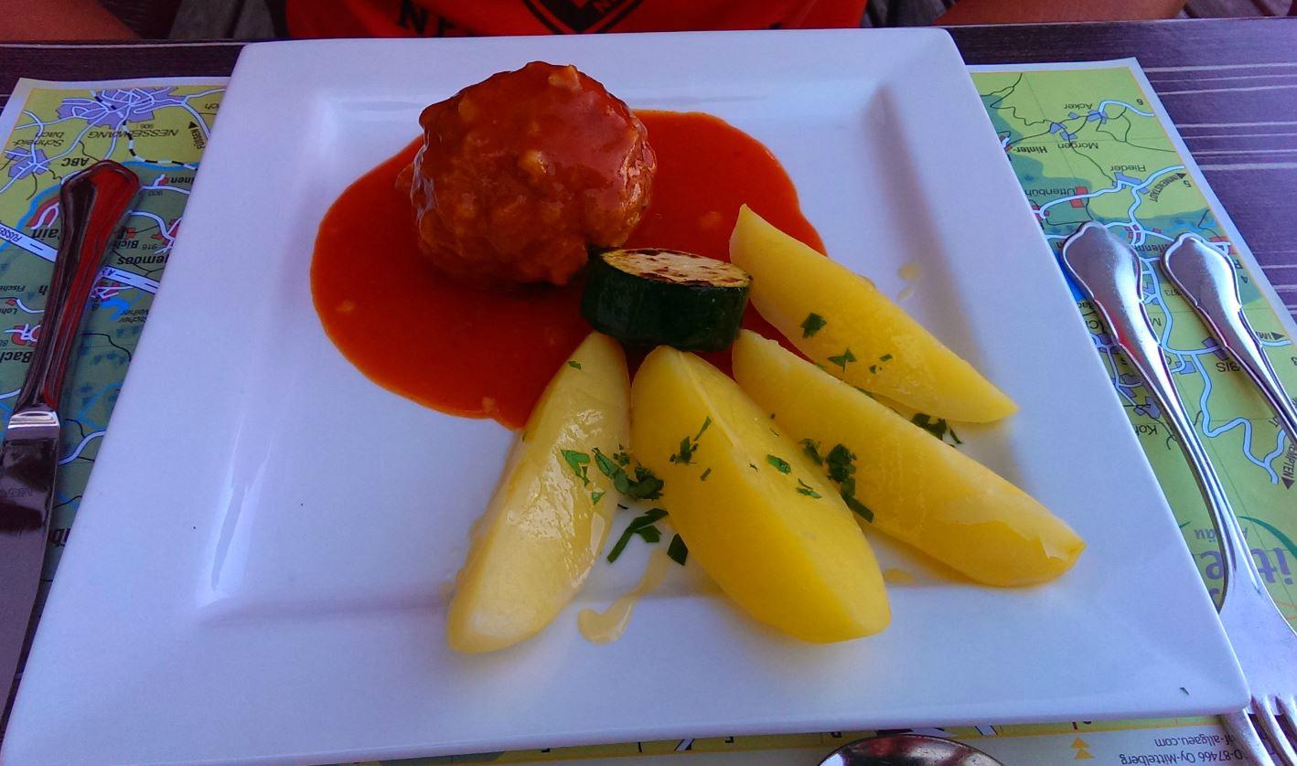 Am Sonnenhang-餐饮