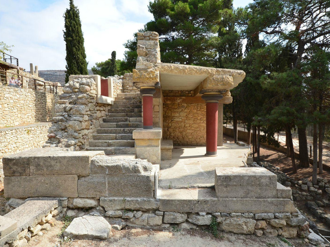 Knossos Archaeological Site景点图片