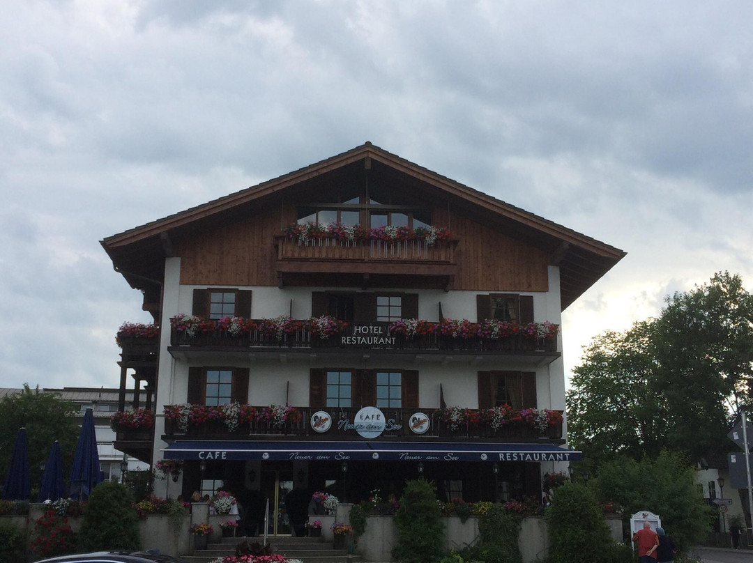 Neuer Am See Cafe - Restaurant