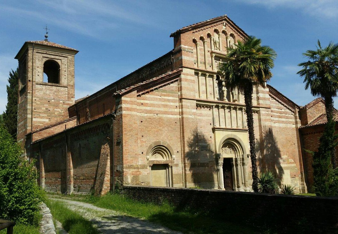 Abbazia di Santa Maria di Vezzolano景点图片