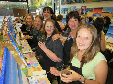 Paint & Sip Studio-基督城必去景点