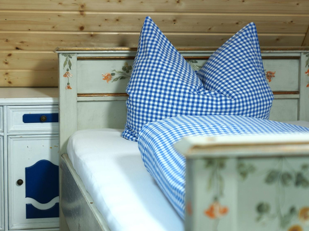 Zur Grossen Tanne主图