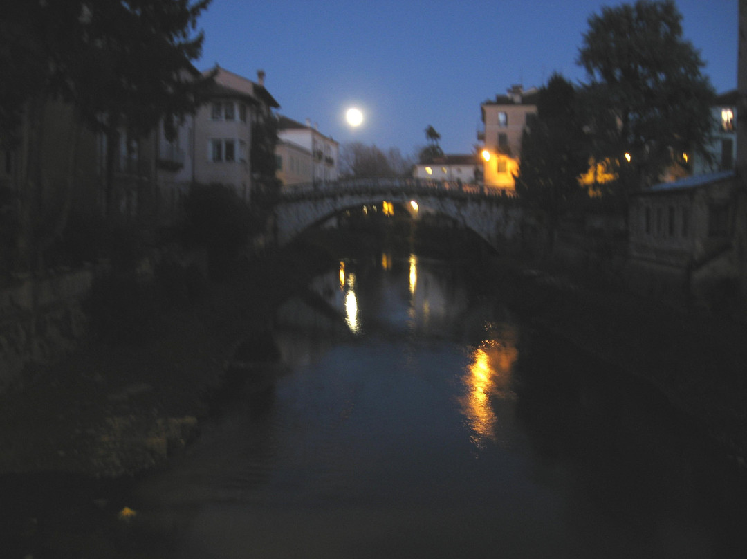 Ponte San Michele-维琴查必去景点