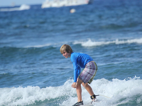 Outrageous Surf School-拉海纳必去景点