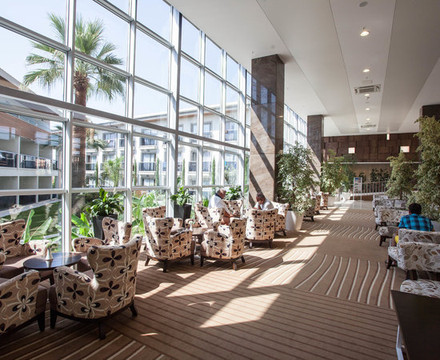 棕榈翼库萨达斯海滩度假及Spa酒店