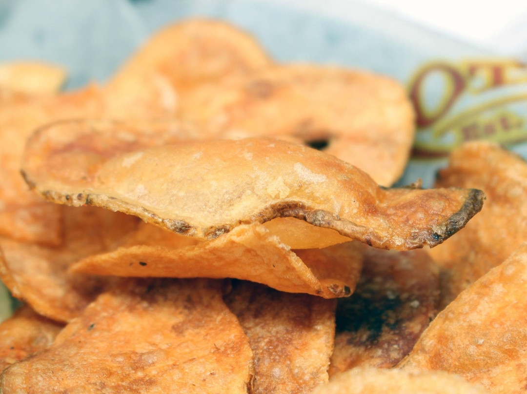 Newport餐馆和美食-Brothers Bar & Grill