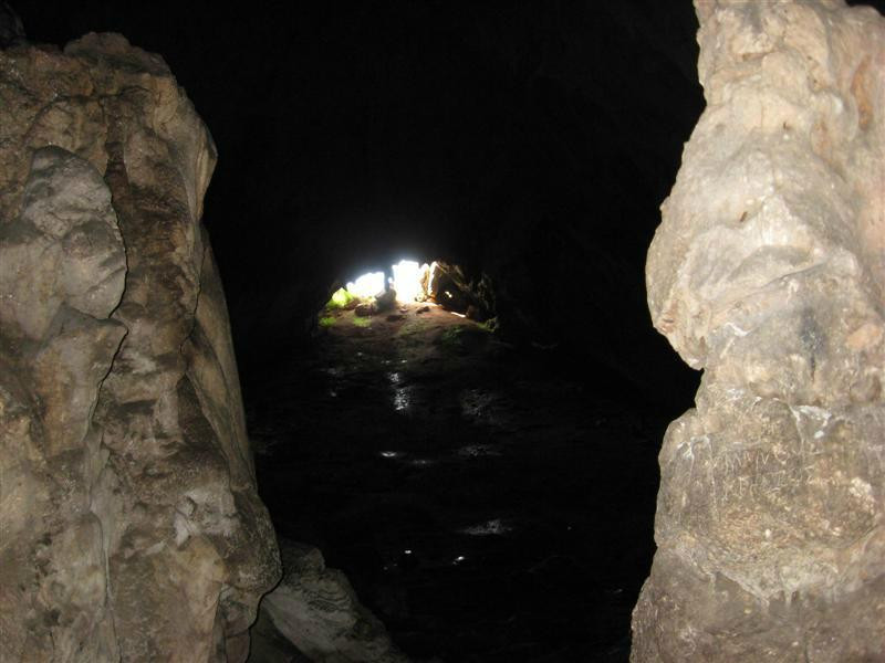 Corycian Cave-阿拉霍瓦必去景点