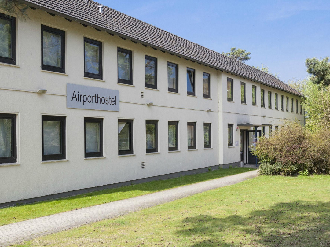 Air Hostel