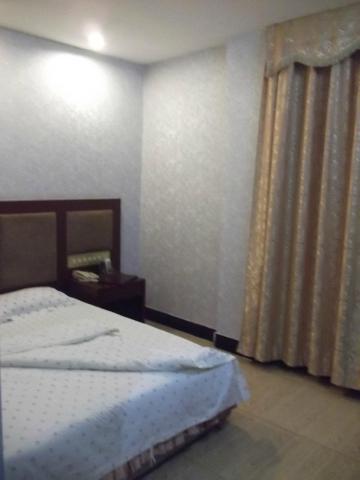 逸米精选酒店(广州孙逸仙纪念医院长堤大马路店)-客卧