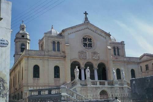 Eglise St Louis景点图片