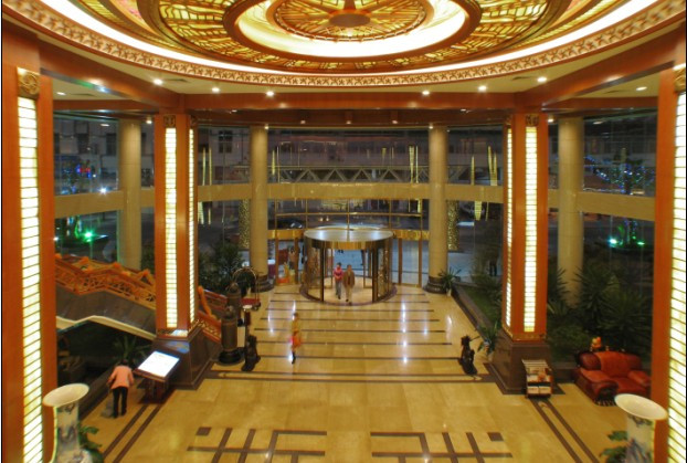 南宁三月花国际大酒店主图