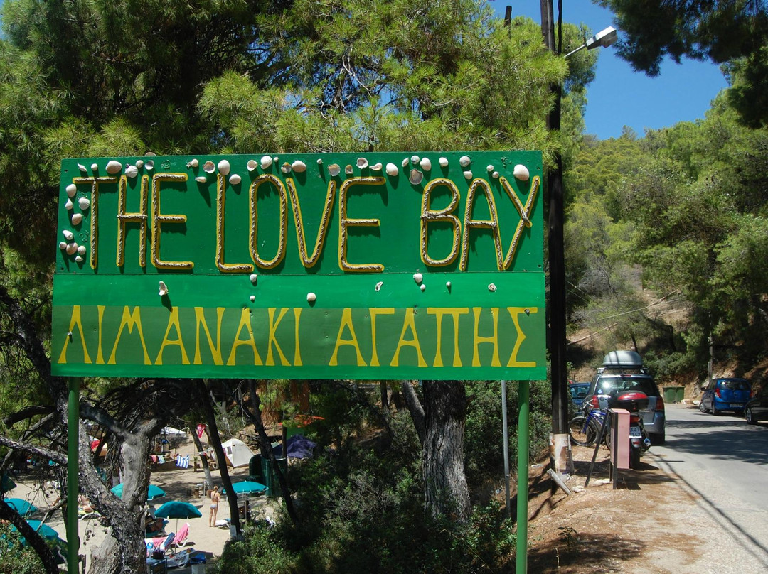 Love Bay景点图片
