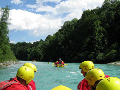 Soca Rafting-博韦茨必去景点