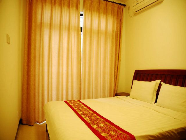 三亚牧海海景民宿（三亚湾海月广场店）主图