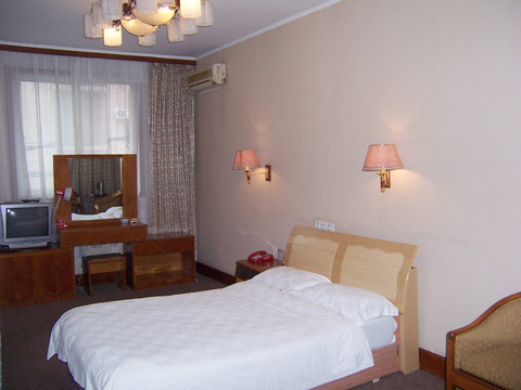 山姆青年客栈主图