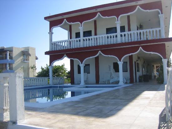 Ecohotel Flamingo Playa-泳池