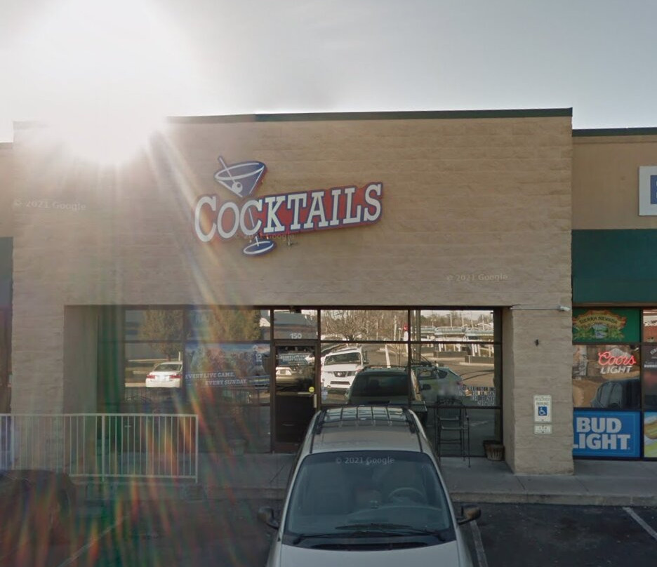 Cocktails Bar And Grill