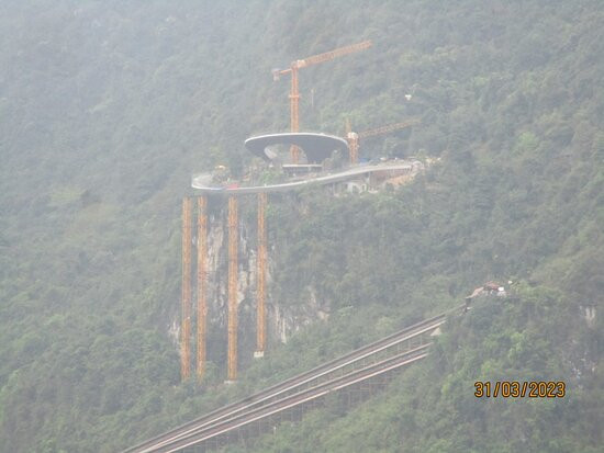 Truc Lam Pagoda-Trung Khanh必去景点