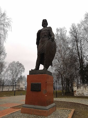 Monument to Alexandr Nevskiy-弗拉基米尔必去景点
