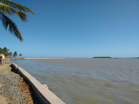 Barra Beach-Alcobaca必去景点