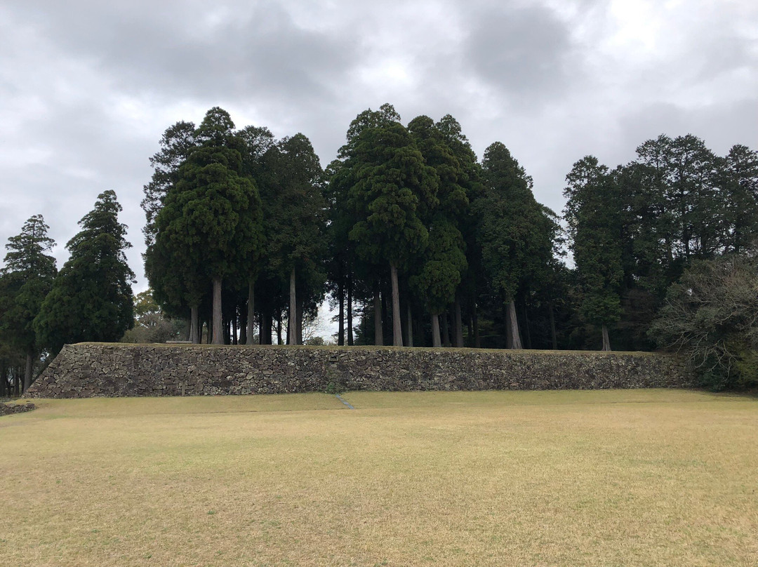 Hitoyoshi Castle Ruins景点图片