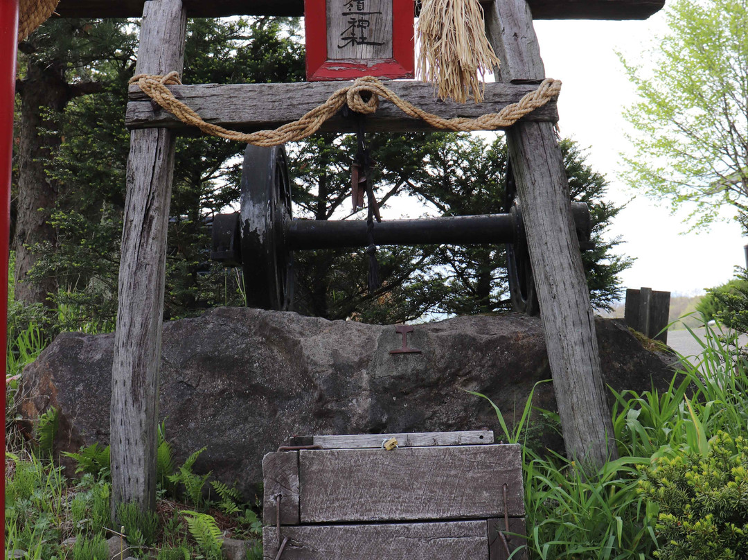 Tetsudo Saikochiten Shrine景点图片
