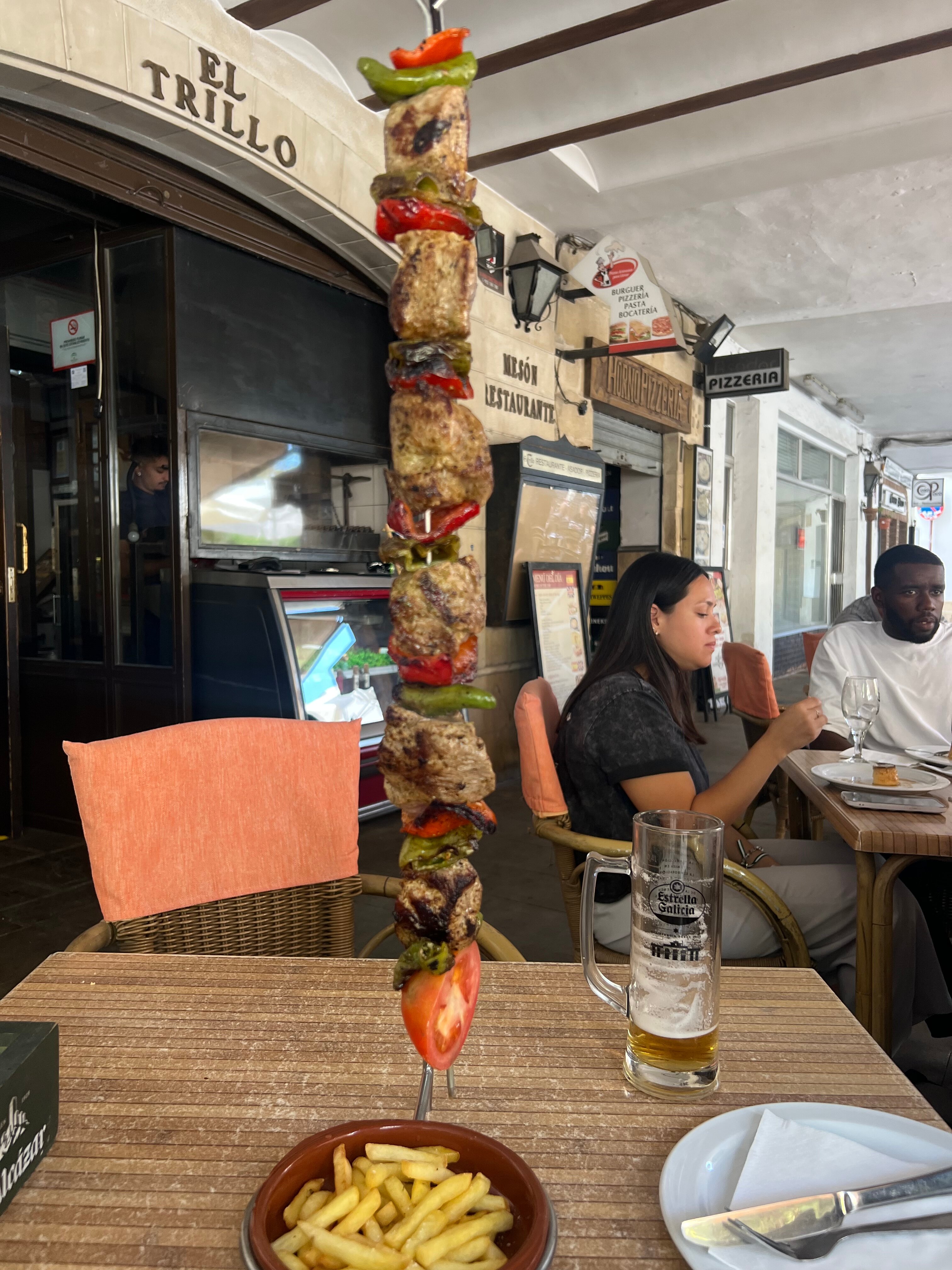 Hostal Poeta Machado-官方