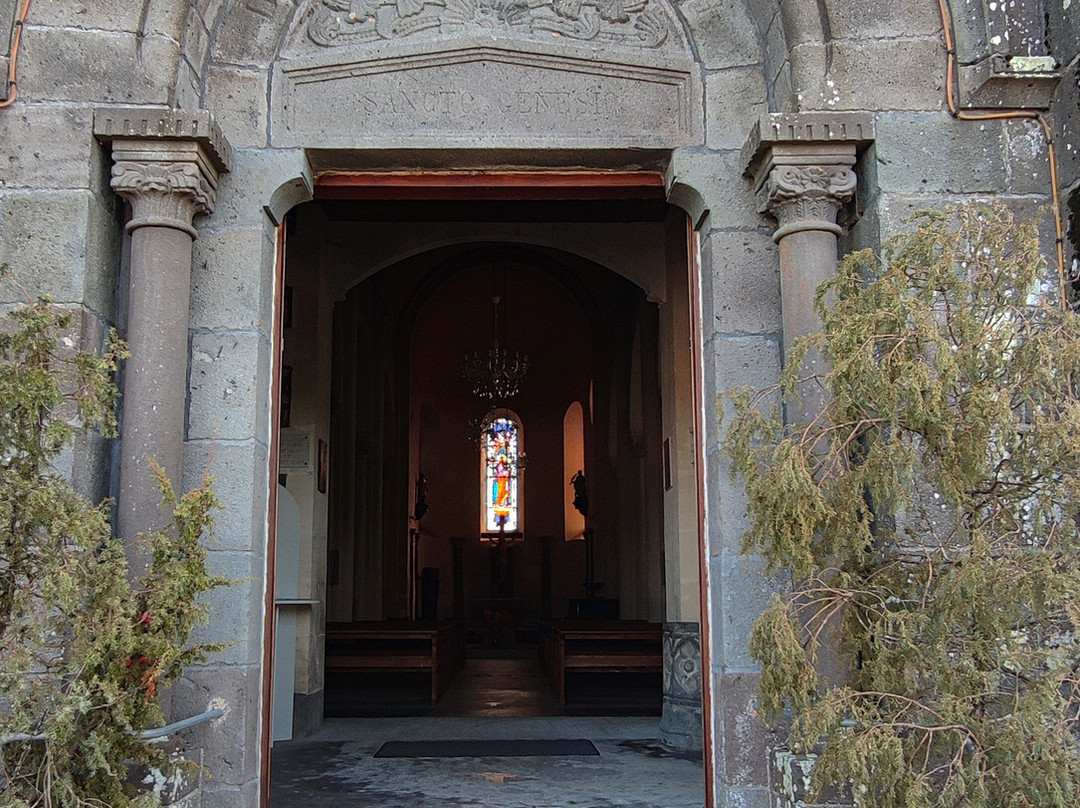 Église Saint Sébastien de Saint-Gènes-Champespe景点图片